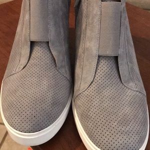 L.Paola Wedge sneaker